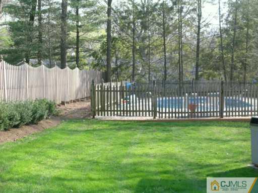3 Carter Road East Brunswick, NJ 08816 - Photo 5 of 8 Gallery Image 5