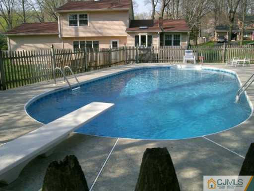 3 Carter Road East Brunswick, NJ 08816 - Photo 8 of 8 Gallery Image 8