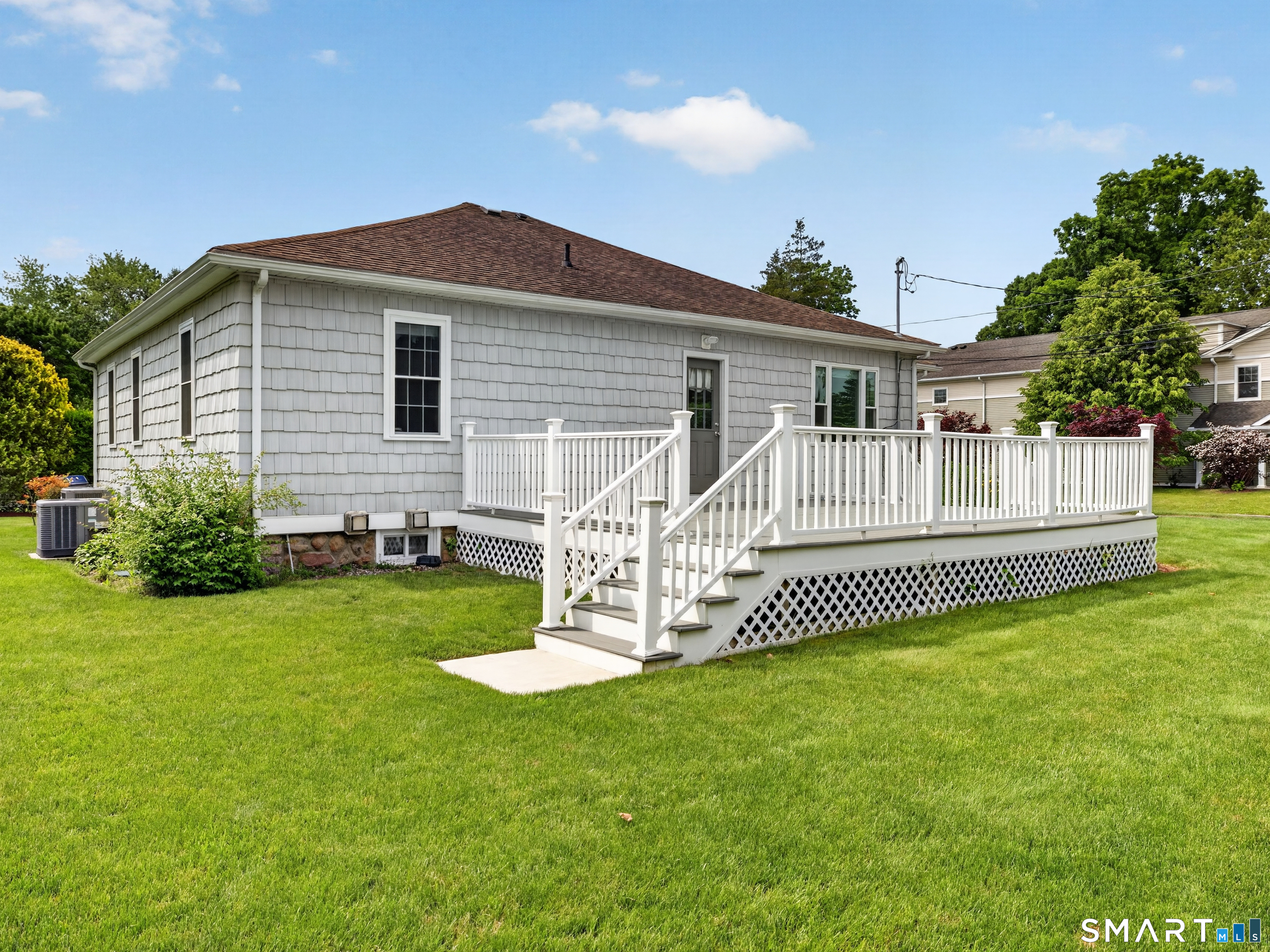 6 Harbor Parkway Clinton, CT 06413 - Photo 33 of 35