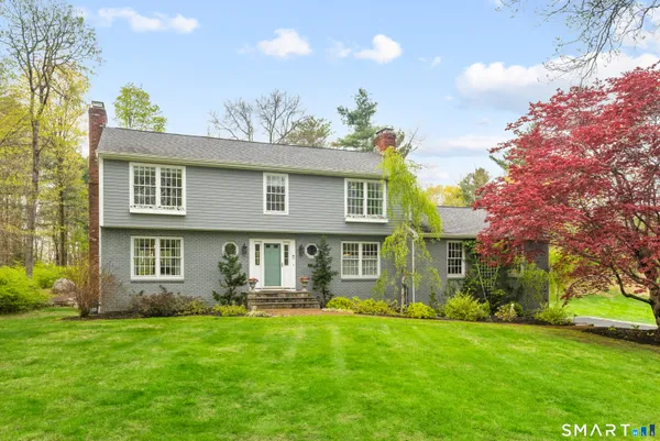 $1,180,000 | 5 Musket Lane, Redding, CT 06896