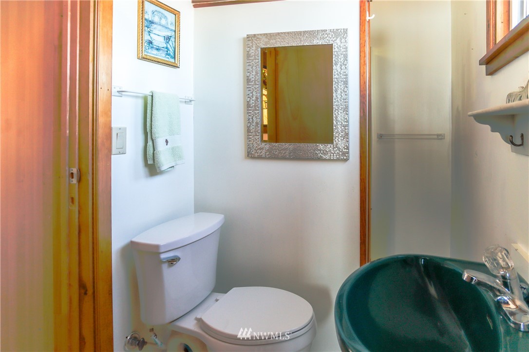 751 Maple Grove Road Camano Island, WA 98282 - Photo 24 of 40 Gallery Image 24