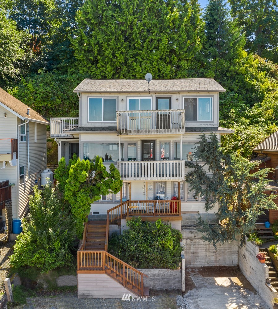 751 Maple Grove Road Camano Island, WA 98282 - Photo 3 of 40 Gallery Image 3