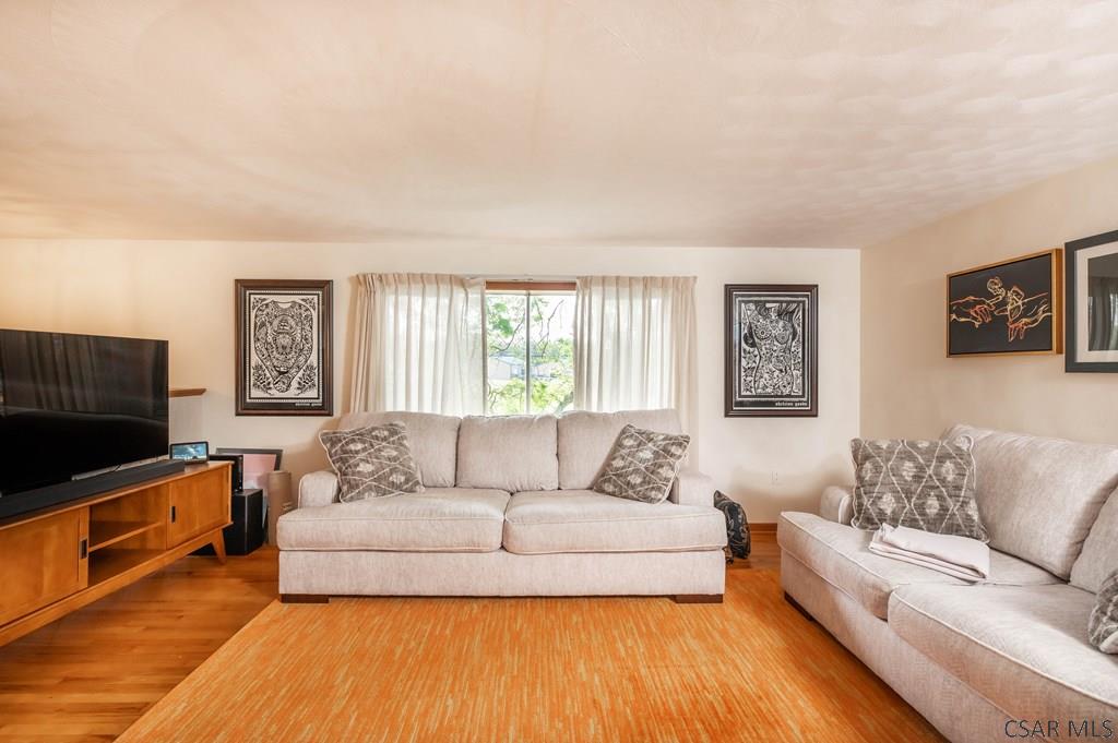 916 Seanor Road Windber, PA 15963 - Photo 3 of 30 Gallery Image 3