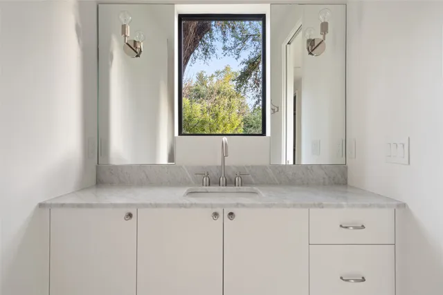 $25,000 | 2704 Mountain Laurel Drive, Austin, TX 78703