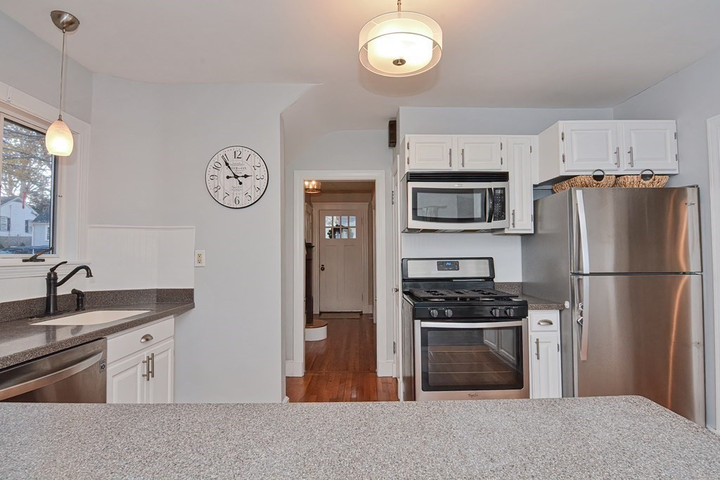 4 Reed Street Dedham, MA 02026 - Photo 18 of 40 Gallery Image 18
