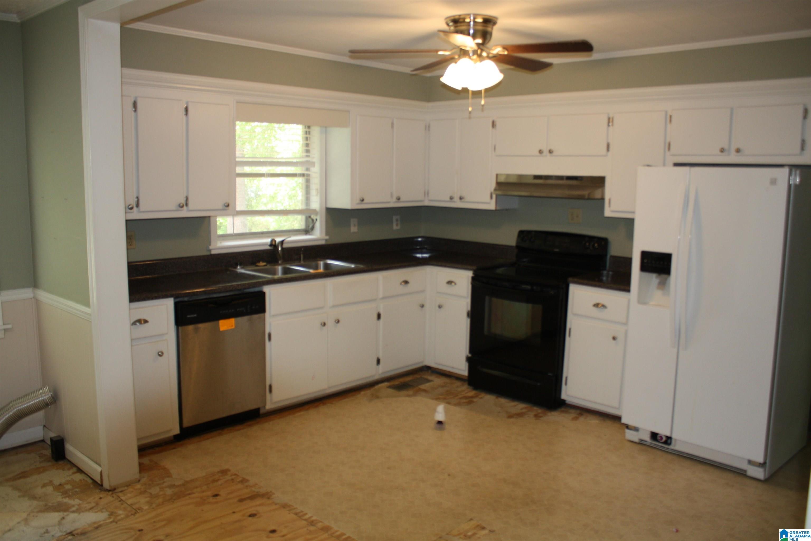216 Gilham Road Roanoke, AL 36274 - Photo 11 of 22