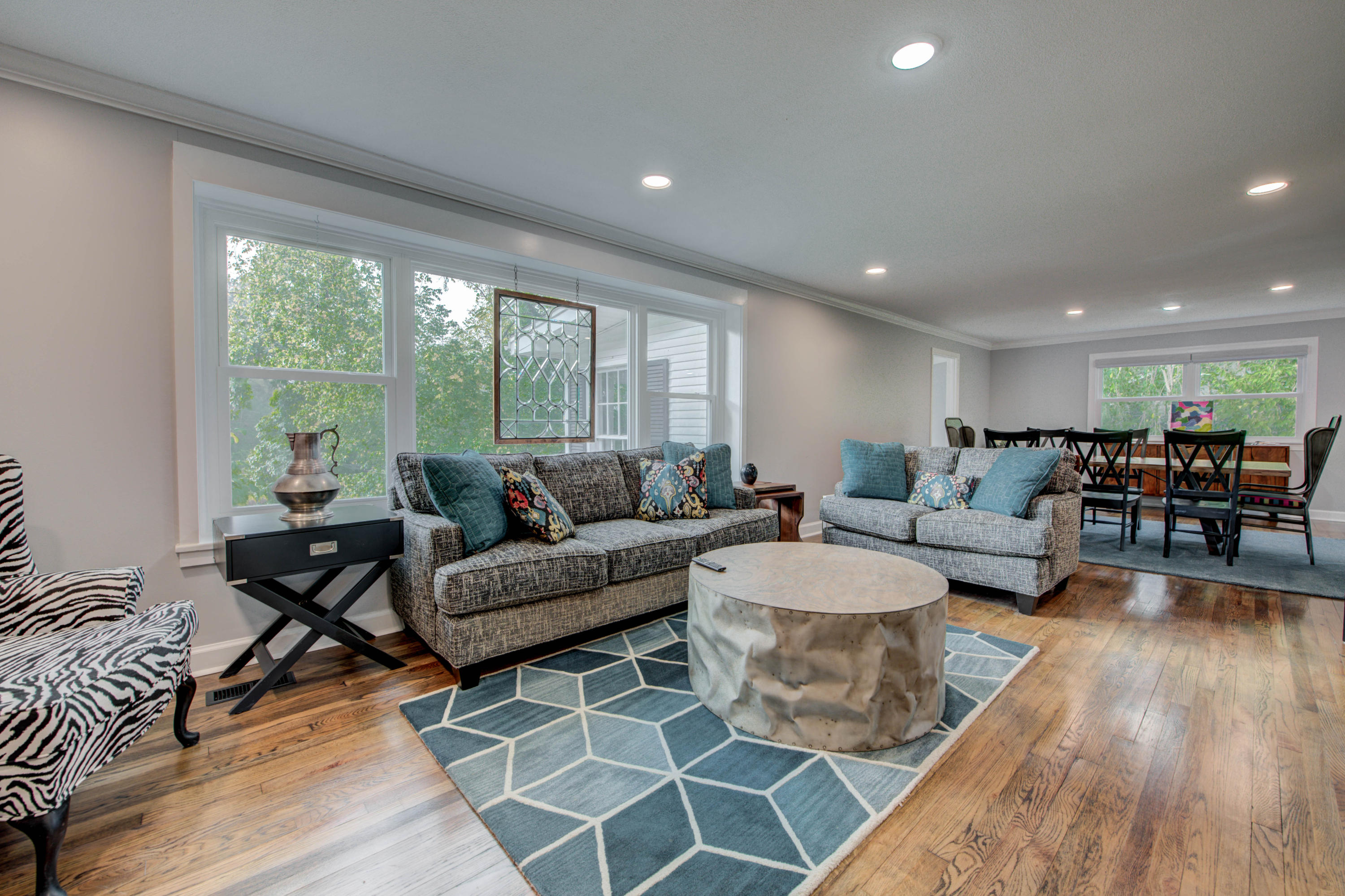 104 Pickwick Lane Oak Ridge, TN 37830 - Photo 6 of 35 Living Room