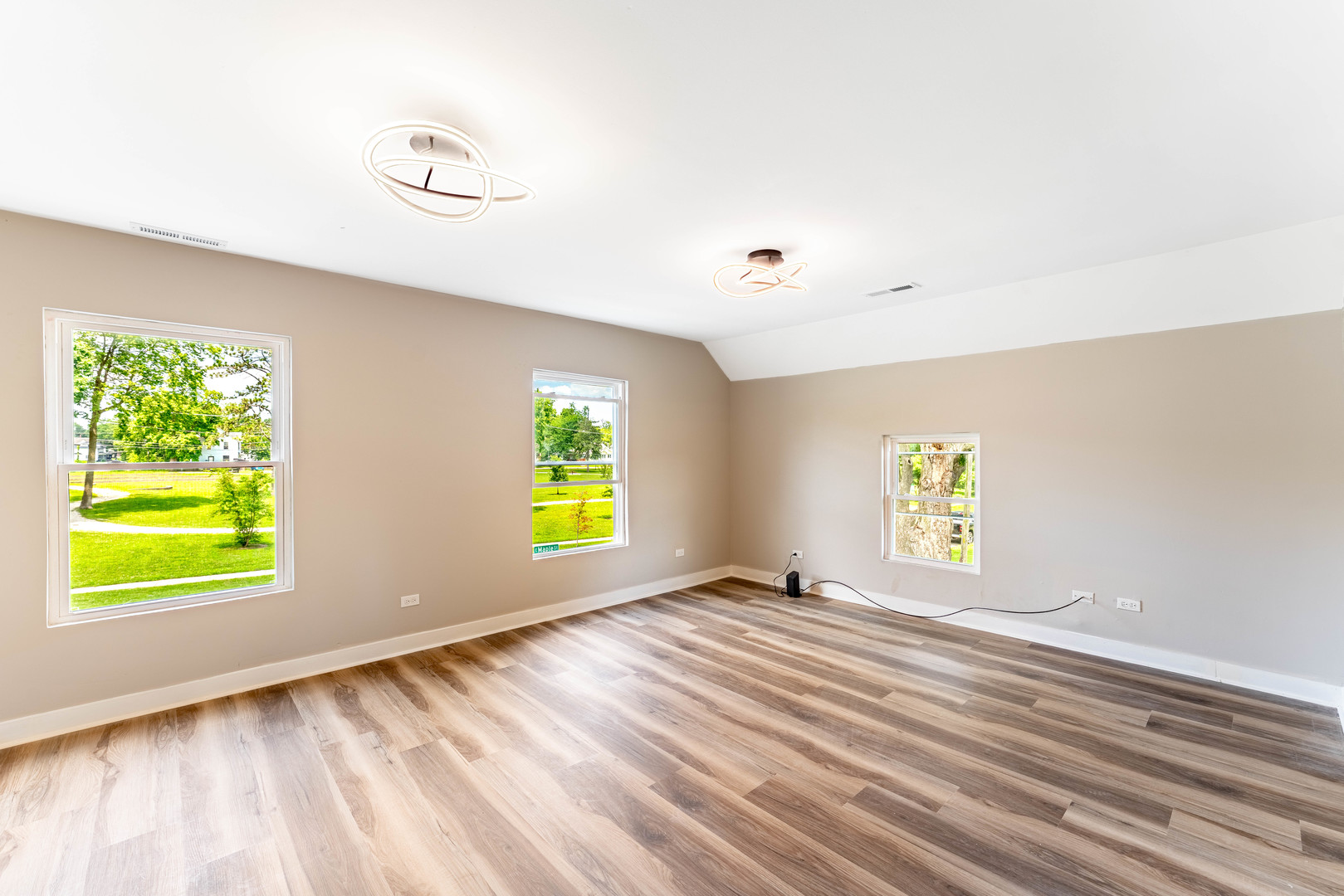 1076 East Maple Street Kankakee, IL 60901 - Photo 23 of 47