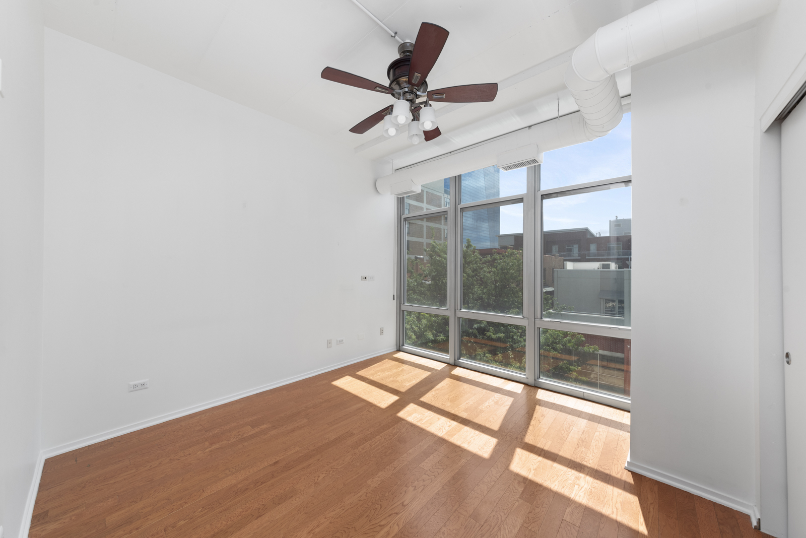 212 East Cullerton Street, Unit 406 Chicago, IL 60616 - Photo 10 of 12