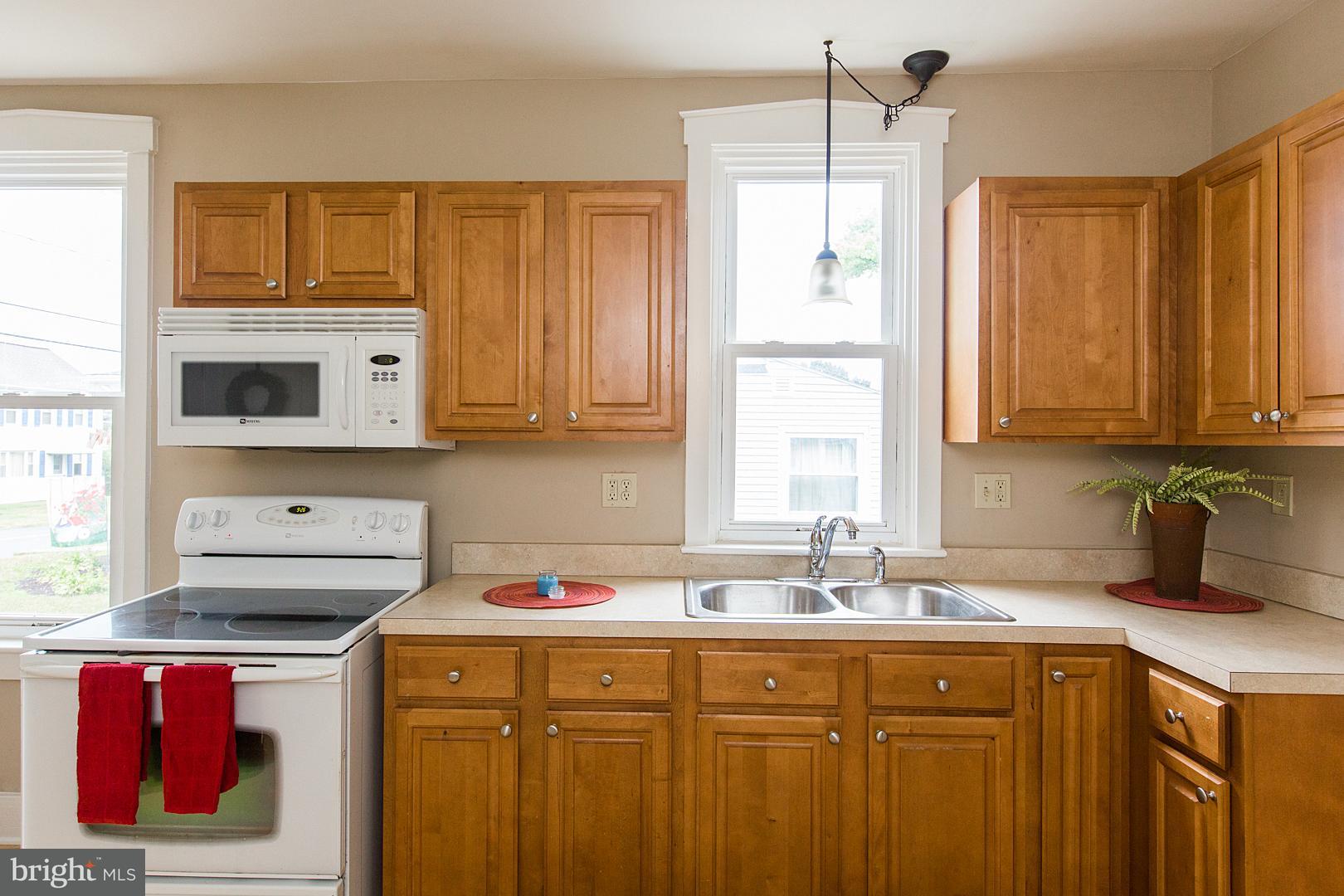 16 Church Street Lititz, PA 17543 - Photo 13 of 38