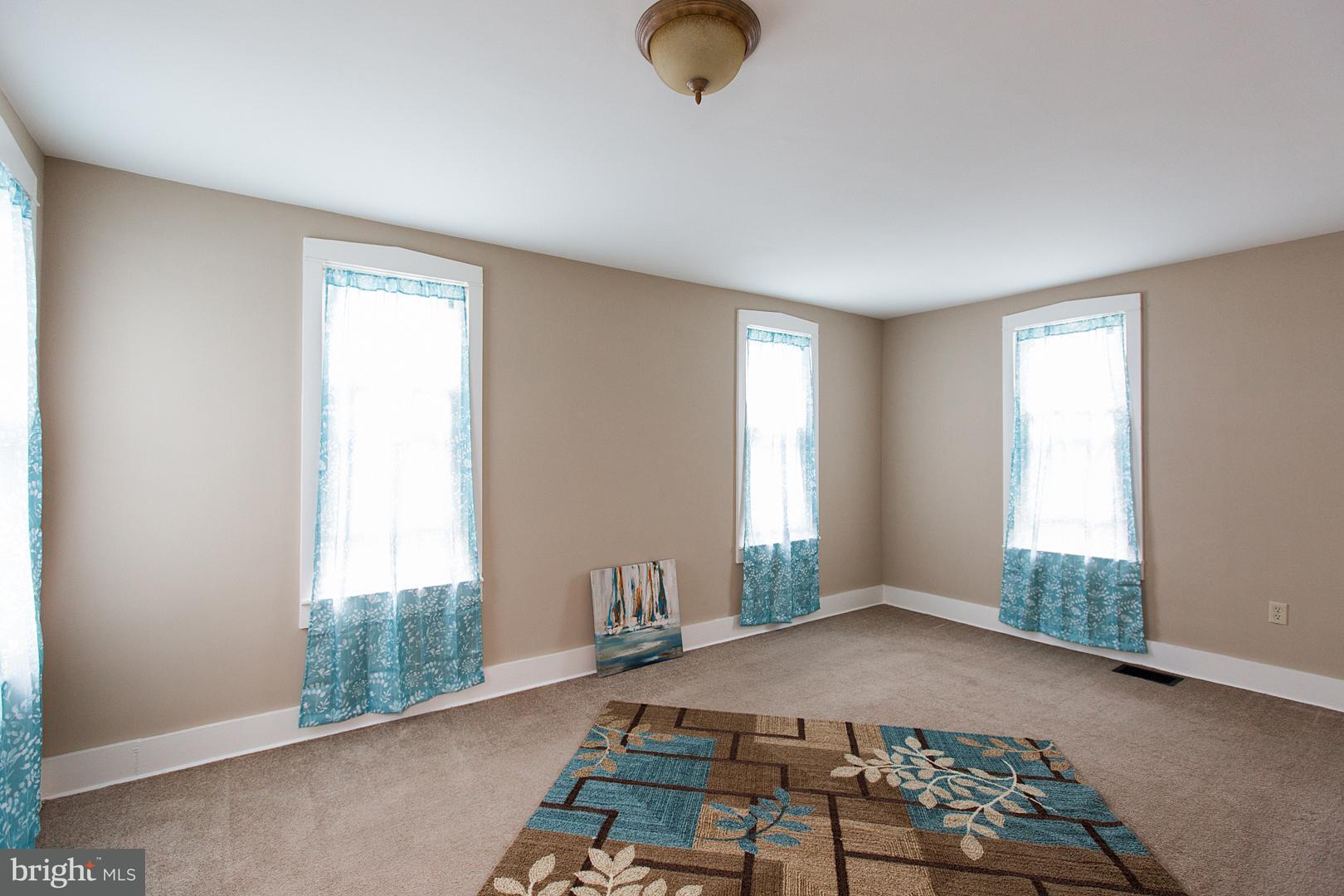 16 Church Street Lititz, PA 17543 - Photo 27 of 38