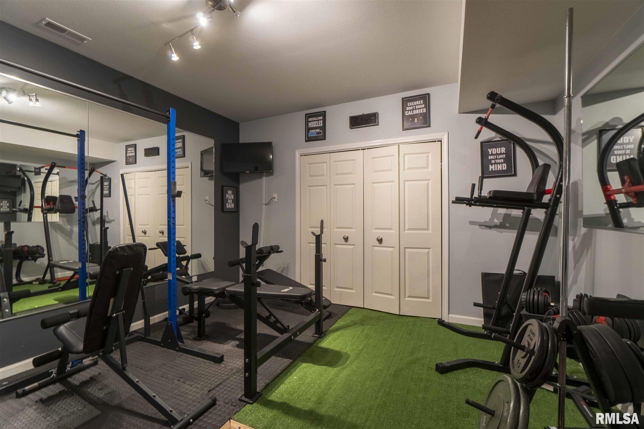 9317 North Frye Road Peoria, IL 61615 - Photo 46 of 50 Gallery Image 46