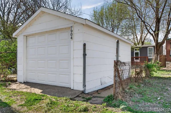 $118,900 | 7904 Pennsylvania Avenue, St. Louis, MO 63111