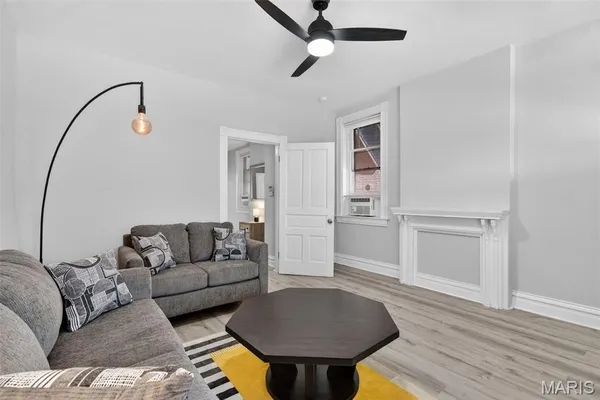 $118,900 | 7904 Pennsylvania Avenue, St. Louis, MO 63111