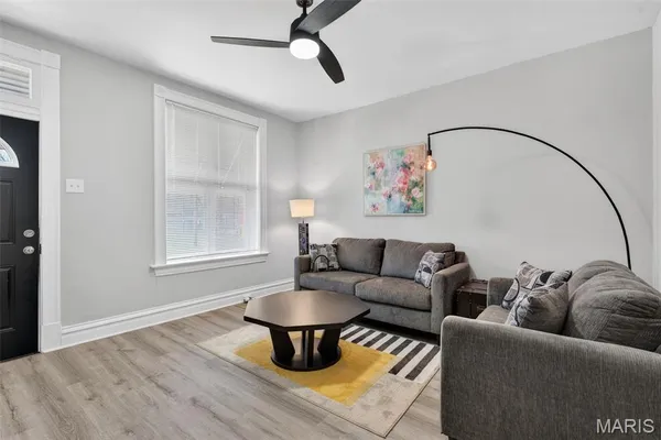 $118,900 | 7904 Pennsylvania Avenue, St. Louis, MO 63111