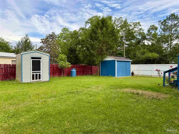 $219,900 | 8816 Gibson Road, Molino, FL 32577