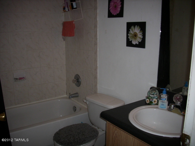 3532 South Mission Road, Unit 5 Tucson, AZ 85713 - Photo 10 of 15