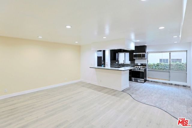 $2,500 | 647 Orange Grove Avenue, Unit 103, South Pasadena, CA 91030