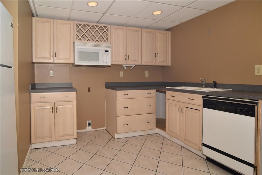 95 Hunter Ridge Drive Scituate, RI 02857 - Photo 29 of 38