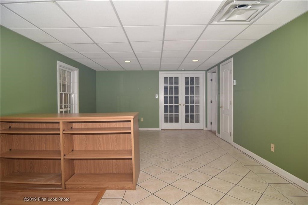 95 Hunter Ridge Drive Scituate, RI 02857 - Photo 32 of 38