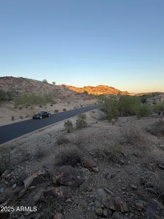 $415,000 | 14012 South Canyon Drive, Unit 20, Phoenix, AZ 85048