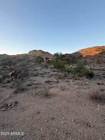 $415,000 | 14012 South Canyon Drive, Unit 20, Phoenix, AZ 85048