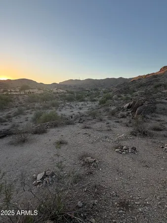 $415,000 | 14012 South Canyon Drive, Unit 20, Phoenix, AZ 85048