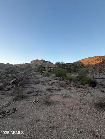 $415,000 | 14012 South Canyon Drive, Unit 20, Phoenix, AZ 85048