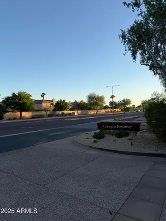 $415,000 | 14012 South Canyon Drive, Unit 20, Phoenix, AZ 85048