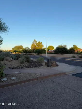 $415,000 | 14012 South Canyon Drive, Unit 20, Phoenix, AZ 85048