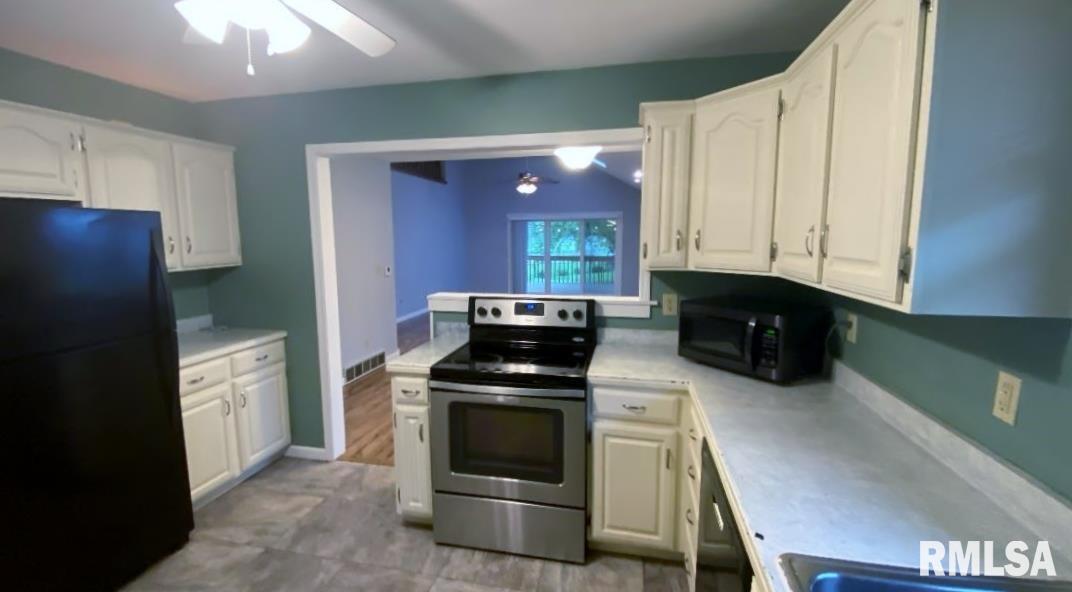 1909 Bayview Court Springfield, IL 62704 - Photo 13 of 32 Gallery Image 13