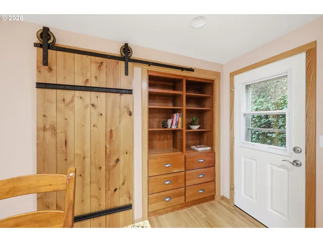 $739,000 | 1996 Kimberly Drive, Eugene, OR 97405