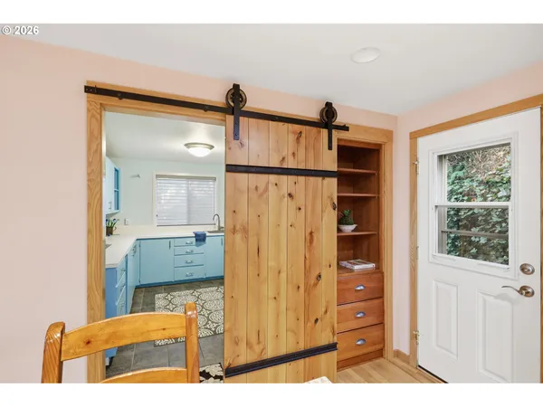 $739,000 | 1996 Kimberly Drive, Eugene, OR 97405