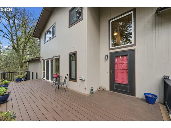 $739,000 | 1996 Kimberly Drive, Eugene, OR 97405