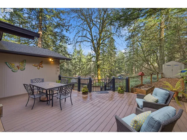 $739,000 | 1996 Kimberly Drive, Eugene, OR 97405