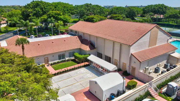 $360,000 | 7930 Lake Sands Drive, Delray Beach, FL 33446