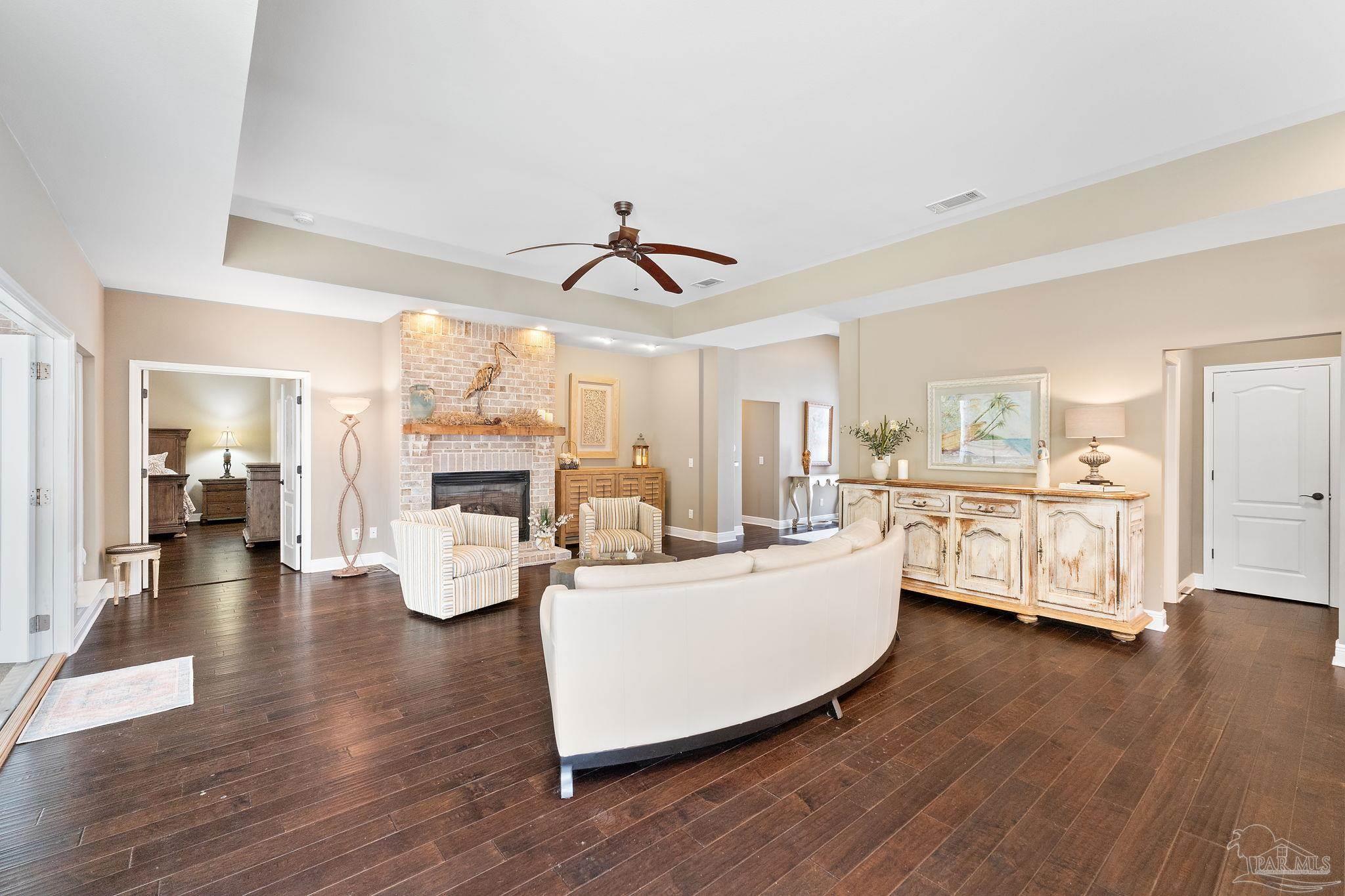 8760 Foxtail Loop Pensacola, FL 32526 - Photo 7 of 42