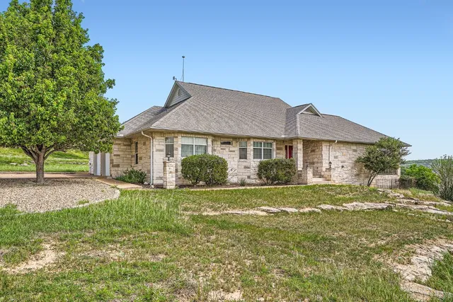 $499,000 | 128 Oak Crest Drive, Bertram, TX 78605