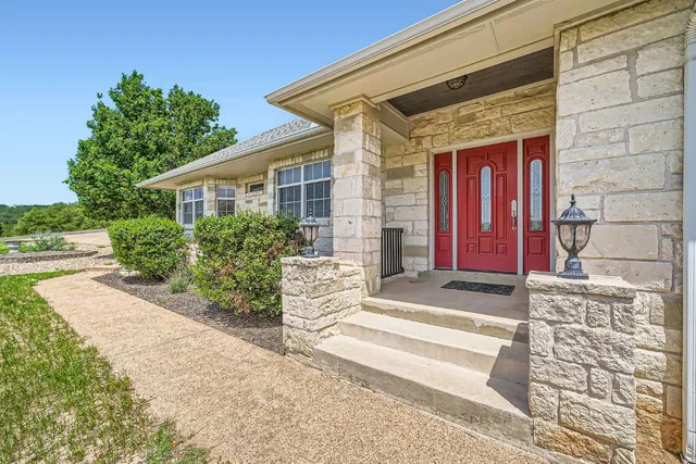 $499,000 | 128 Oak Crest Drive, Bertram, TX 78605