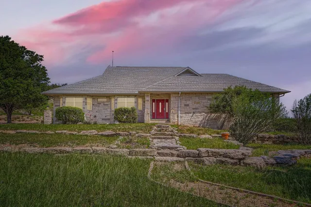 $499,000 | 128 Oak Crest Drive, Bertram, TX 78605