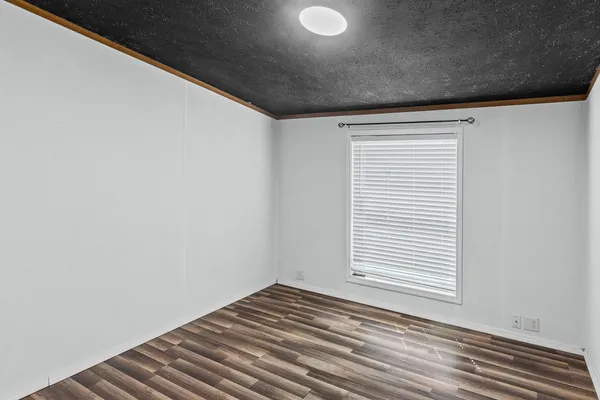 $254,000 | 2689 County Road 1025 East, Salem, IL 62881