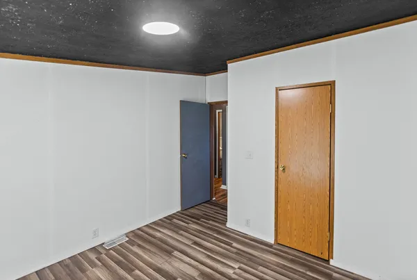 $254,000 | 2689 County Road 1025 East, Salem, IL 62881