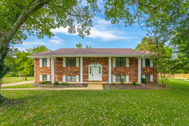 $359,000 | 9512 Heathwood Drive, Ooltewah, TN 37363