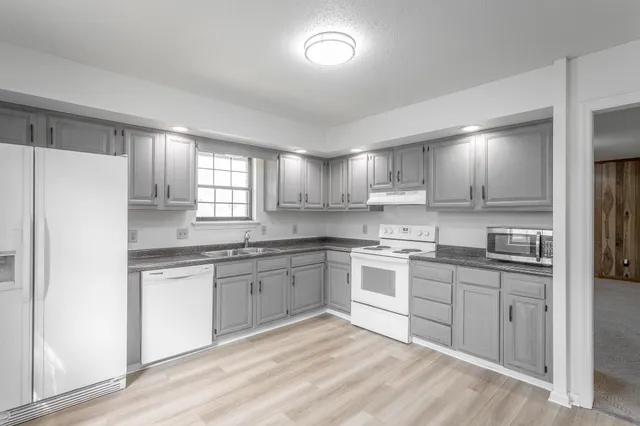 $359,000 | 9512 Heathwood Drive, Ooltewah, TN 37363