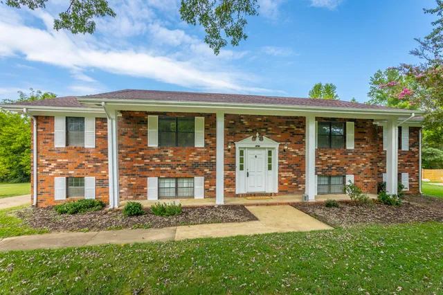 $359,000 | 9512 Heathwood Drive, Ooltewah, TN 37363