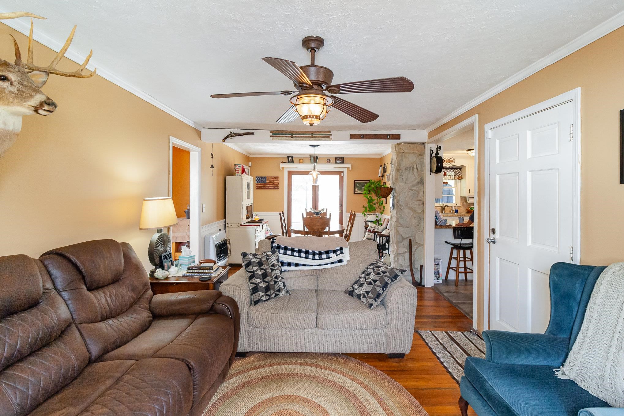 131 Bud Arthur Bridge Road Cowpens, SC 29330 - Photo 5 of 25
