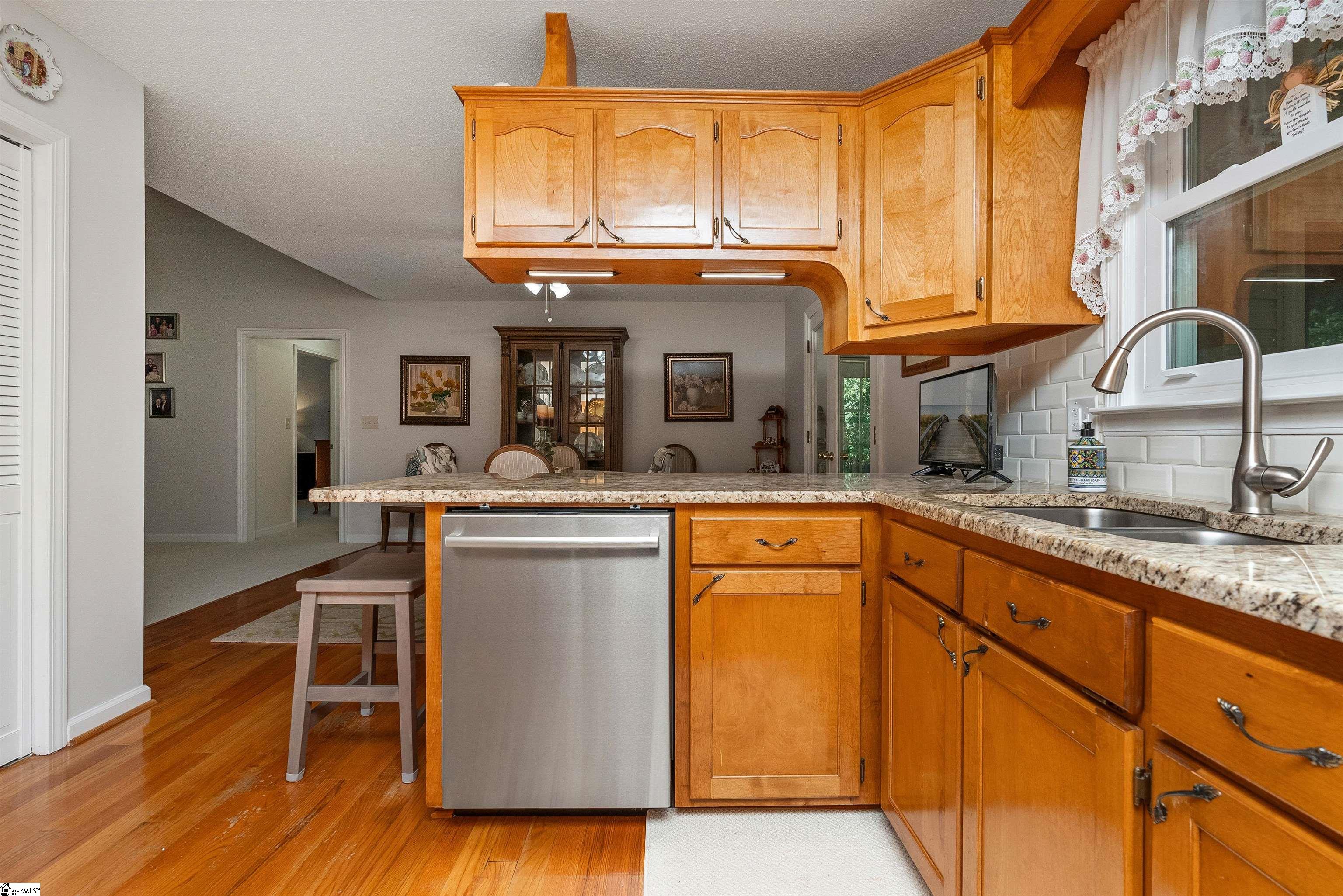 286 Piney Trail Road Liberty, SC 29657 - Photo 8 of 36 Gallery Image 8