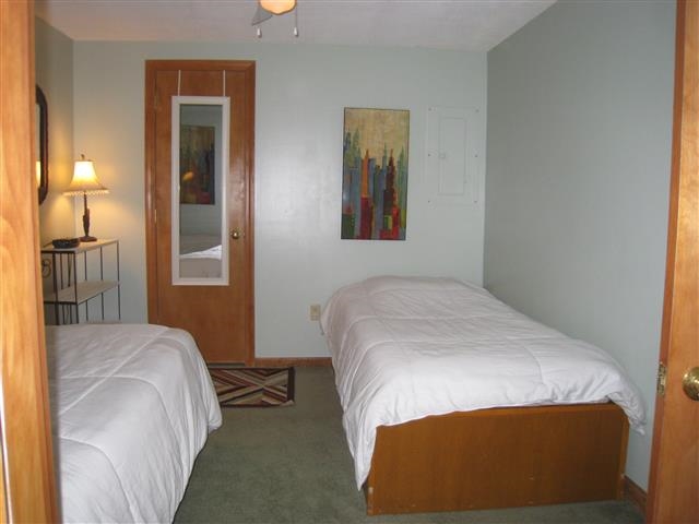 16 Hill Road, Unit 10 Tilton, NH 03276 - Photo 17 of 19