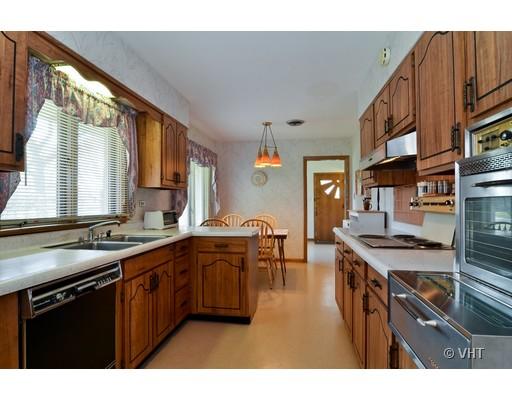 1725 Church Street Park Ridge, IL 60068 - Photo 4 of 16