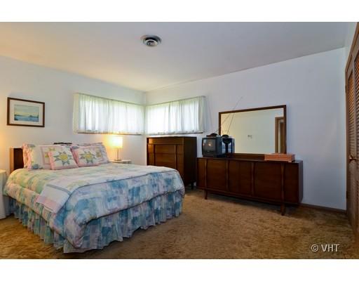 1725 Church Street Park Ridge, IL 60068 - Photo 8 of 16